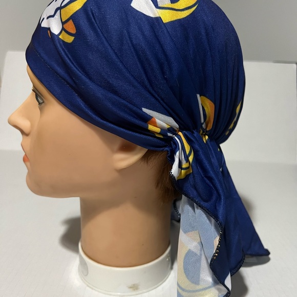 New Bandana Style Los Angels Chargers
For Kids - Picture 4 of 7